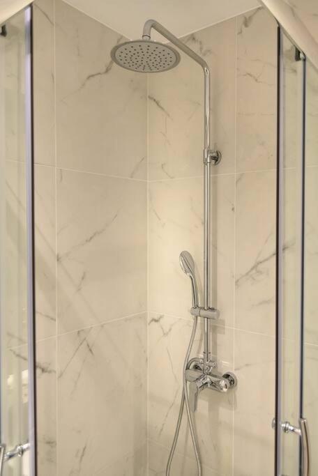 A13 Pristine & Sunny 30M2 Flat Near Syntagma Sq Atenas Exterior foto